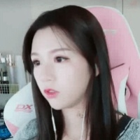 左撇子_薇薇酱哦的鱼吧_斗鱼鱼吧