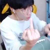 主播蛋白i的鱼吧