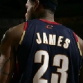 乐观的James