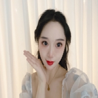 小怡爱吃鱼个人资料