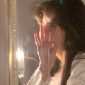 栗子爱撒娇