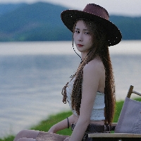 李初一y个人资料