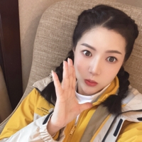 饭加辣Eva个人资料