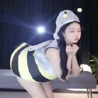 今同个人资料