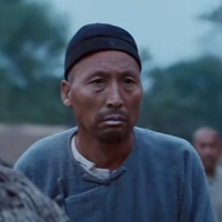 晓男爱蹦迪