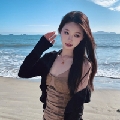 潦草小芷
