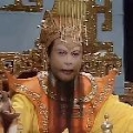 小hy-sSzDvMgTeI
