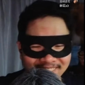 蒙面人助眠