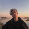 白云苍狗思绪乱