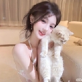 佳佳Lynn